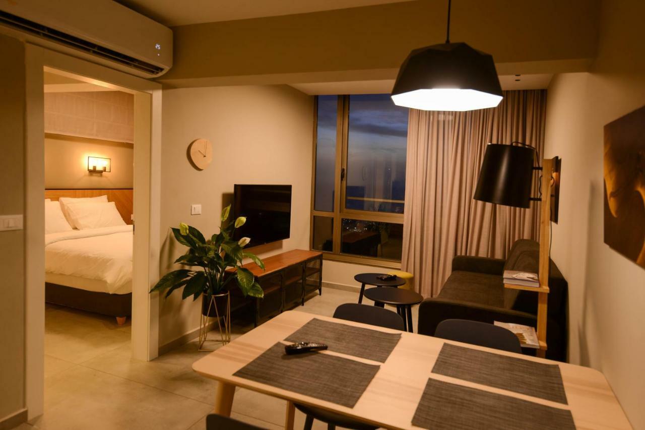 חיפה Luxury Suites By Notaly Ariel מראה חיצוני תמונה