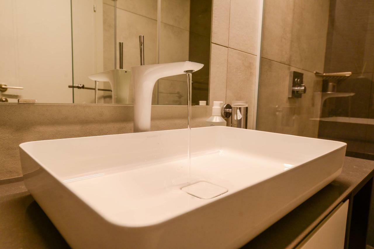 חיפה Luxury Suites By Notaly Ariel מראה חיצוני תמונה