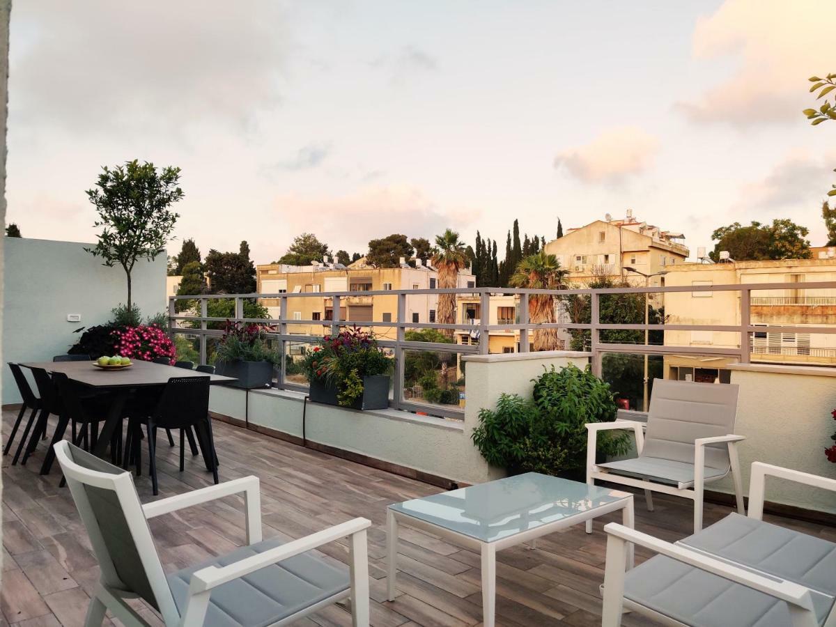 חיפה Luxury Suites By Notaly Ariel מראה חיצוני תמונה